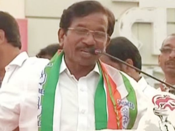 'पीएम मोदी ने पुलवामा में 40 लोगों का मर्डर किया' 