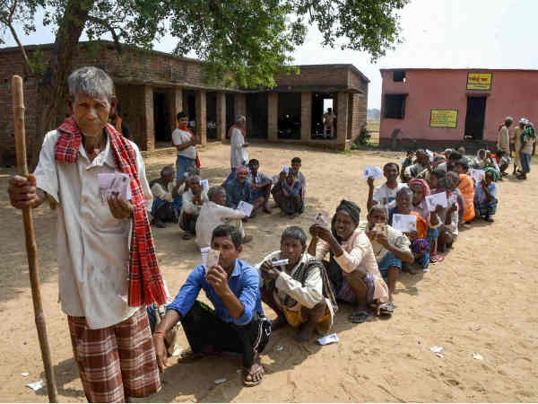 करोड़पति उम्मीदवारों की भी भरमार