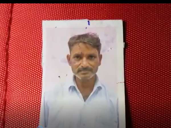 गांव के ही तस्कर ने बांटी शराब