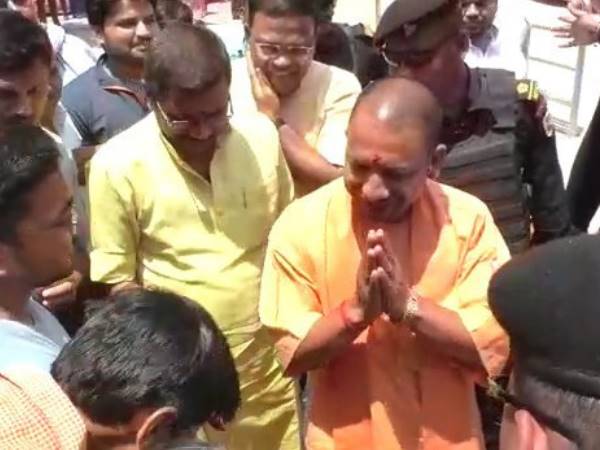 गड़वाघाट आश्रम आते रहे हैं कई दिग्गज नेता गड़वाघाट आश्रम आते रहे हैं कई दिग्गज नेता