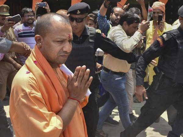 तो क्या मठ की पकड़ ढीली हो रही!