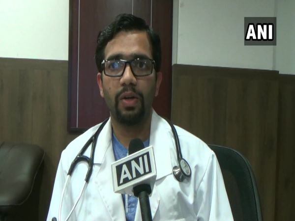 मानसिक रूप से बीमार है शख्स मानसिक रूप से बीमार है शख्स