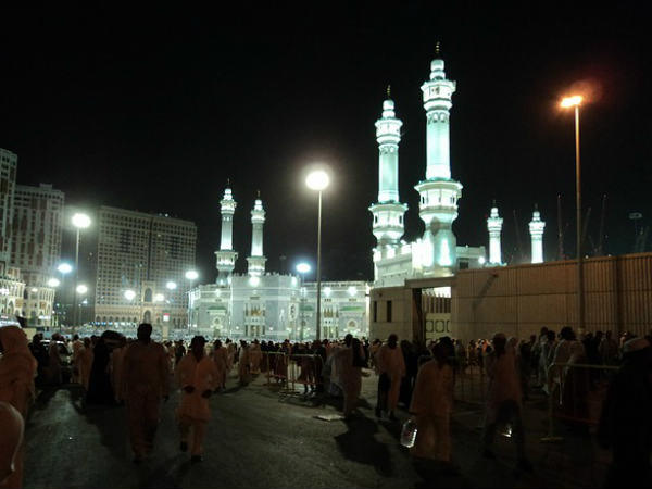 रमजान के महीने में जन्नत के दरवाजे खोल दिए जाते हैं 