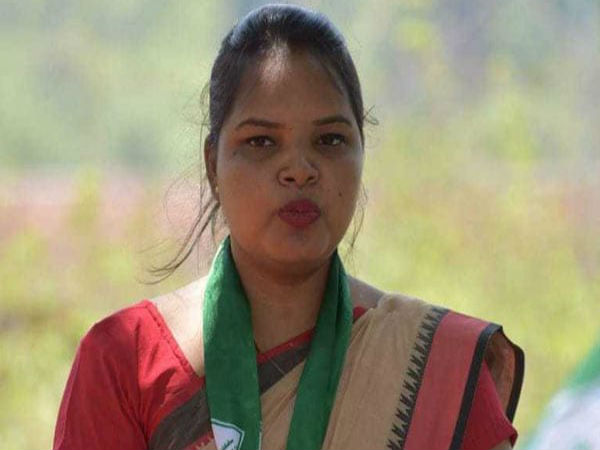  चंद्राणी मुर्मू