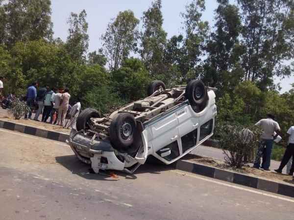 अध्यक्ष पद की कुर्सी के लिए चल रहा है विवाद