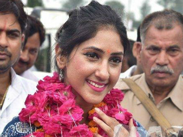 कांग्रेस विधायक अदिति सिंह पर भी हुआ हमला