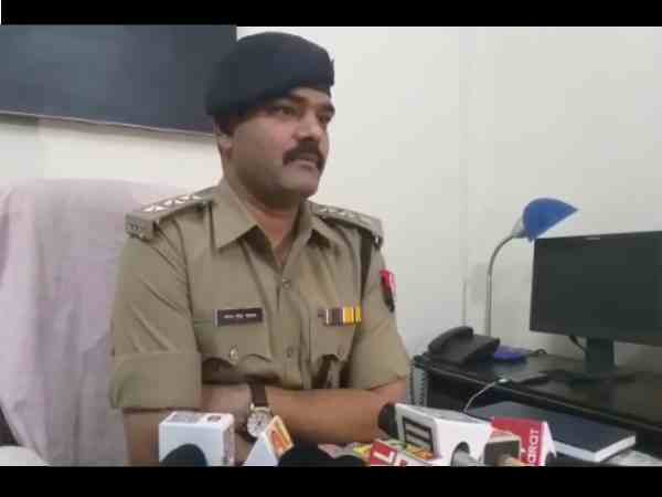 Drunk husband beaten by wife for doing mischievous with daughter