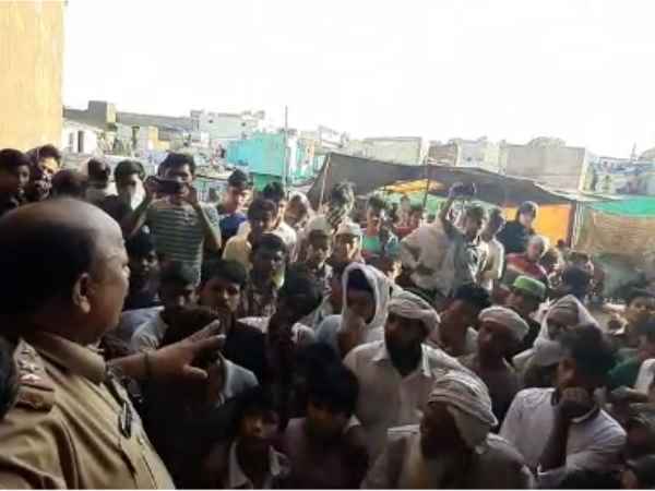 पर्यटकों में दहशत व्याप्त