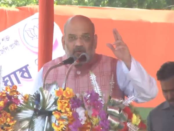 जय श्रीराम का नारा लगाकर बोले, अब जो उखाड़ना हो उखाड़ लो