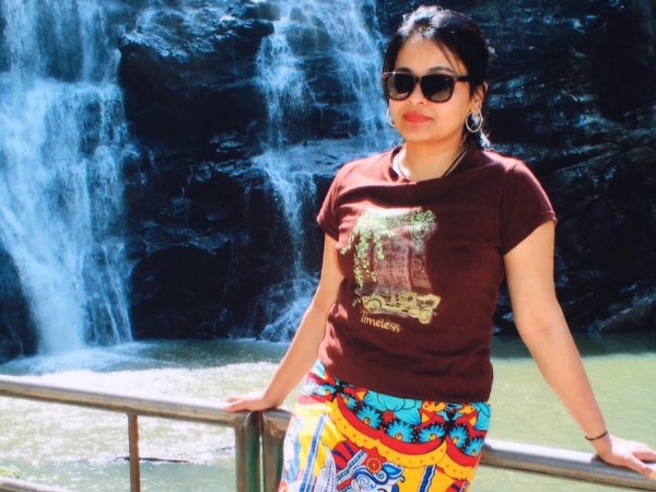 उज्ज्वला के डॉमिनेटिंग' स्वभाव के कारण नाखुश थी अपूर्वा उज्ज्वला के डॉमिनेटिंग' स्वभाव के कारण नाखुश थी अपूर्वा