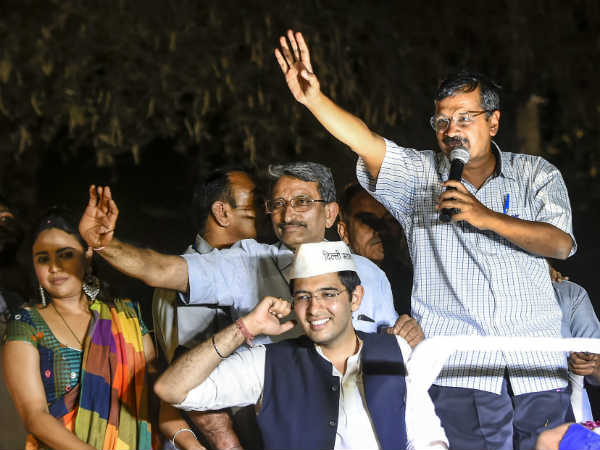 इससे पहले भी केजरीवाल कर चुके हैं ऐसे ही दावे इससे पहले भी केजरीवाल कर चुके हैं ऐसे ही दावे