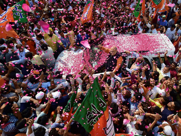 गैर जाट वोटों को एकजुट करना