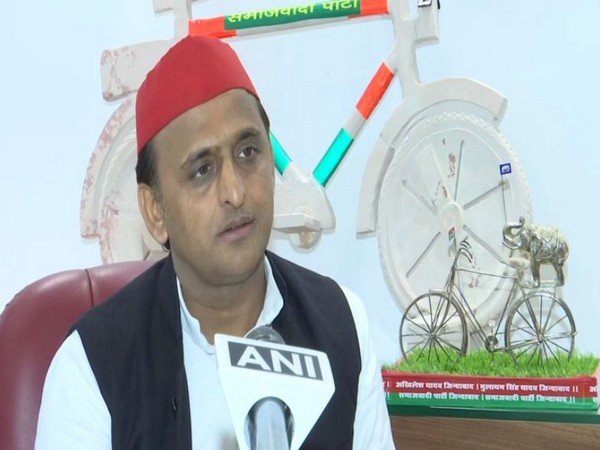 अखिलेश ने भी कांग्रेस पर साधा था निशाना