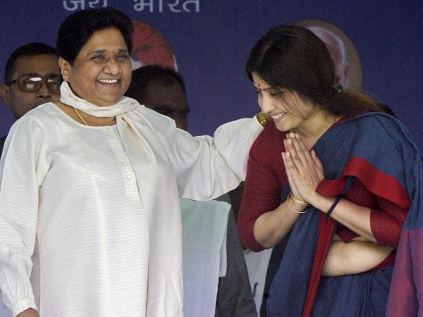 तो ये है डिंपल यादव की हार की वजह