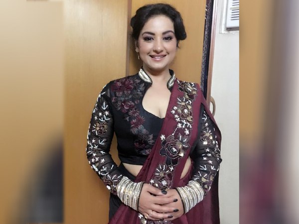 वर्क फ्रंट पर दिव्‍या दत्ता 