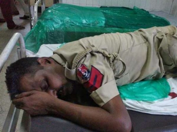 मिर्गी के दौरे की वजह से हुआ बेहोश