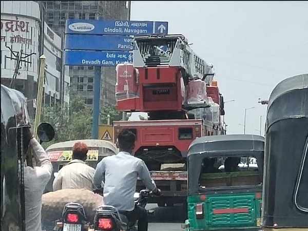 15 दिनों से मुंबई में ही थी ये बड़ी फायर सेफ्टी मशीन