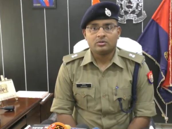 योजना के तहत 5 लाख तक इलाज मुफ्त मिलता है