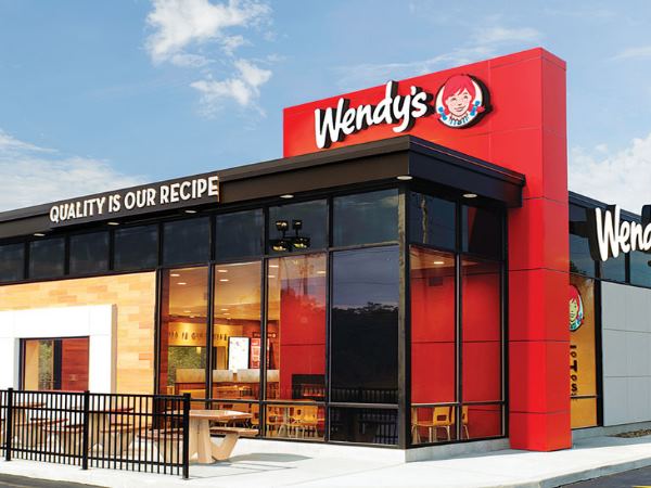 'ये प्रैंक था और अब युवक यहां काम नहीं करता'