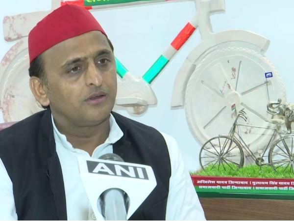 'ये शायद पीएम पद की दौड़ नहीं' 'ये शायद पीएम पद की दौड़ नहीं'