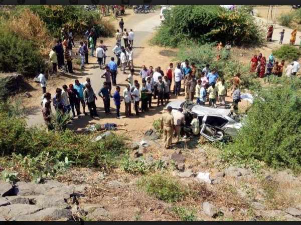 four men dead in car accident, one injured four men dead in car accident, one injured