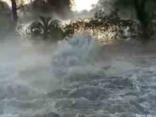 राजकोट में पानी की पाइपलाइन टूटी, नहीं हो पाई मरम्मत