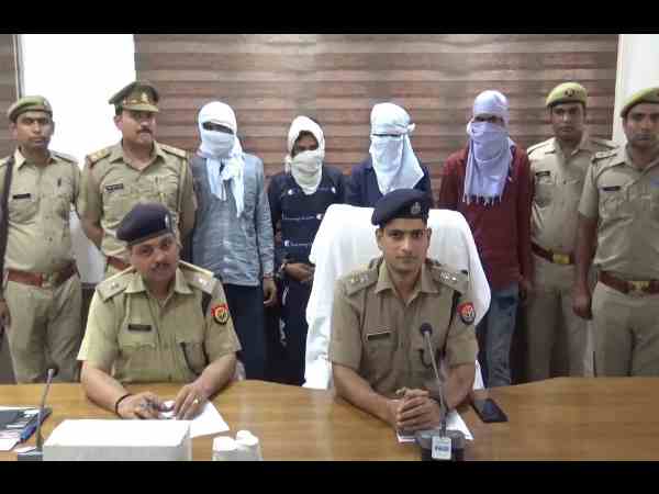 police seized alcohol worth 10 lakh rupees