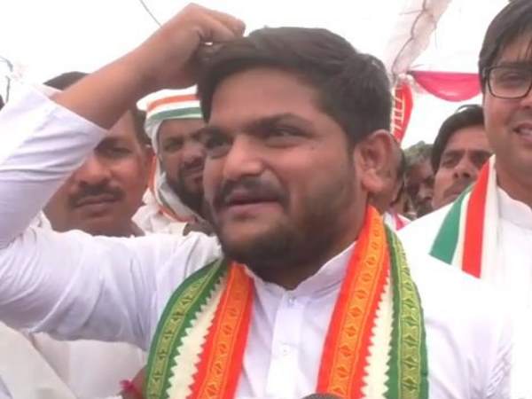 हिंदुस्तान को बेवकूफ बनाना भाजपा का मुद्दा