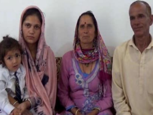 पिता को है गर्व, पत्नी ने कही ये बात