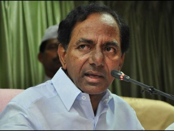 मोदी सुनामी में ऐसे बचे KCR