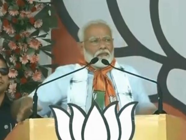 नरेन्द्र मोदी ने चुनाव अभियान की आखिरी सभा खरगोन में की