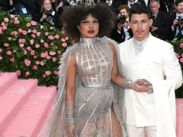  मेट गाला 2019 में लुक को लेकर ट्रोल हुई थीं प्रियंका