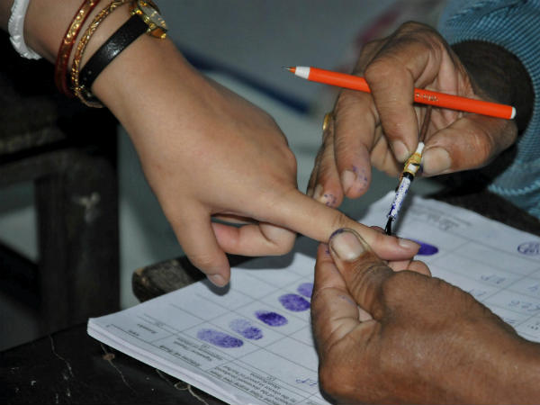 चुनाव आयोग ने क्या कहा?