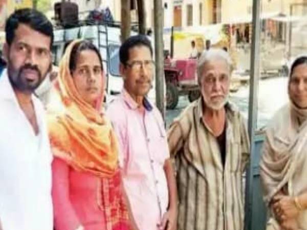 परिवार को देखकर बदल गया बुजुर्ग का मन