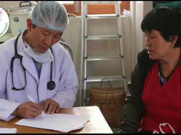 ट्रेनी डॉक्टरों को सलाह देने का काम भी ट्रेनी डॉक्टरों को सलाह देने का काम भी