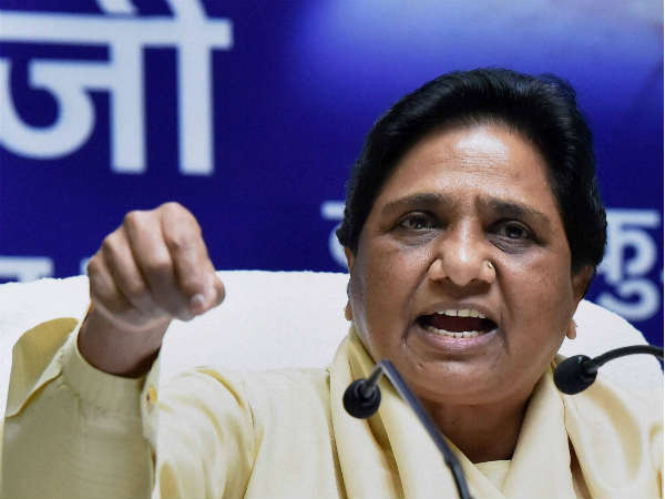 मायावती ने भी किया पीएम मोदी पर पलटवार मायावती ने भी किया पीएम मोदी पर पलटवार