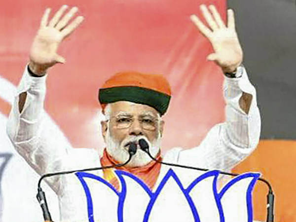 जाकिर से नहीं डरते, वोट डालने में डर क्यों?- मोदी