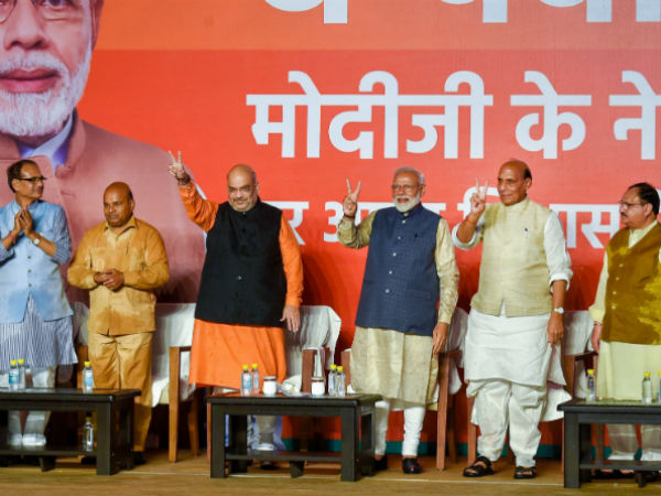 पीयूष गोयल बन सकते हैं वित्त मंत्री