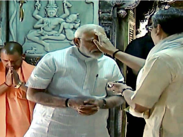 राम मंदिर पर सबकी नजर राम मंदिर पर सबकी नजर