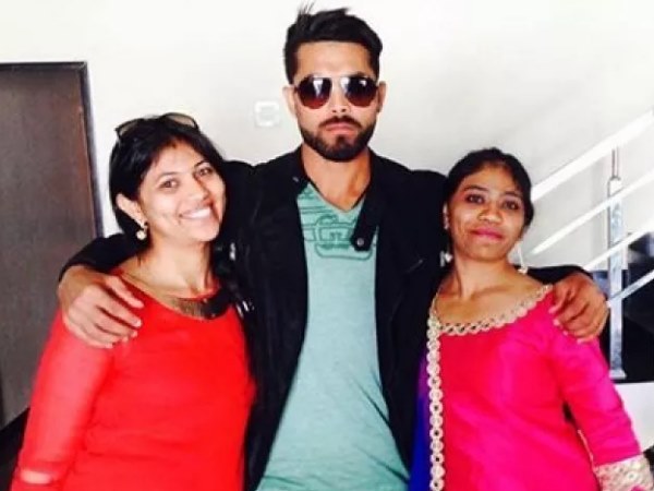 ravindra jadeja sister naynaba jadeja joins karni sena