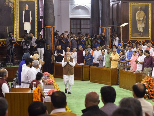 पेशे से भिखारी सांसद