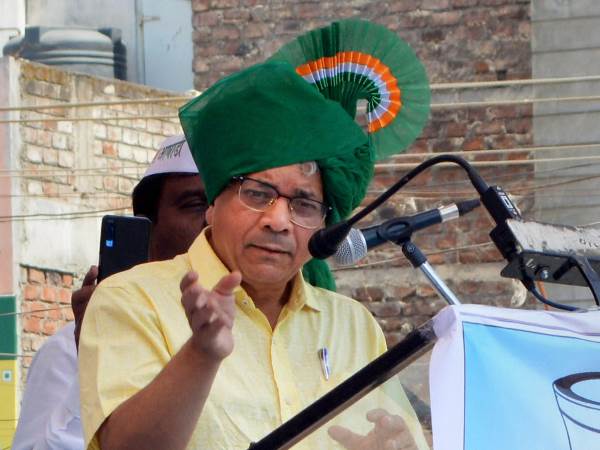 भीम राव आंबेडकर के पौत्र प्रकाश आंबेडकर का बड़ा दावा