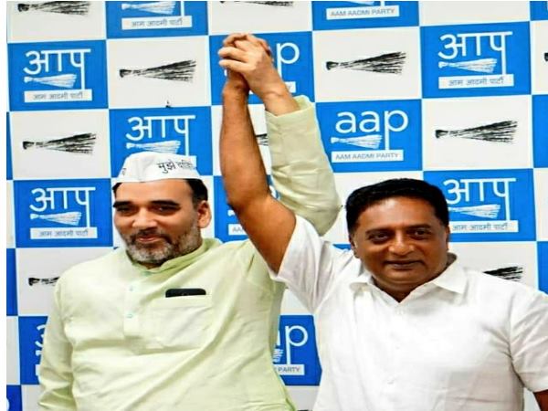 'प्रकाश राज ने खुद को आम आदमी बताया'