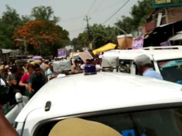 धुआंधार प्रचार कर रही हैं प्रियंका