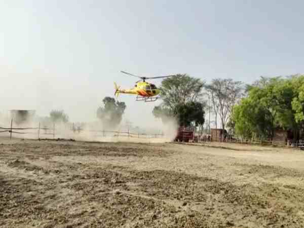 हेलीकॉप्टर से उड़ती है ज्यादा धूल