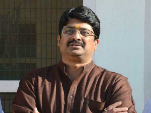 इंद्रजीत सरोज ने लगाया आरोप