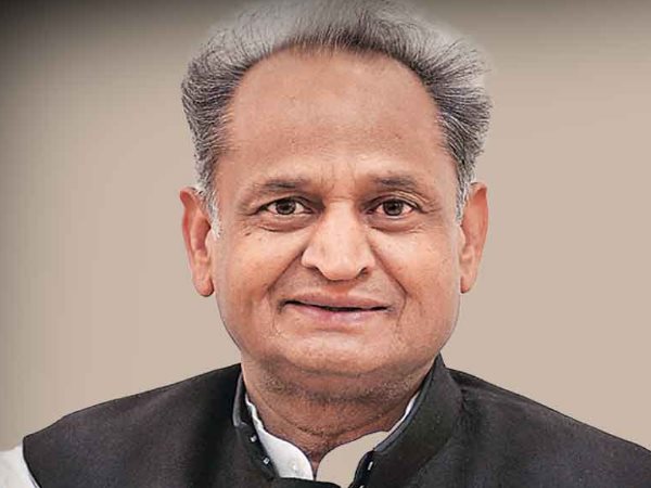 गहलोत समेत इन मंत्रियों के बूथों पर पिछड़ी कांग्रेस