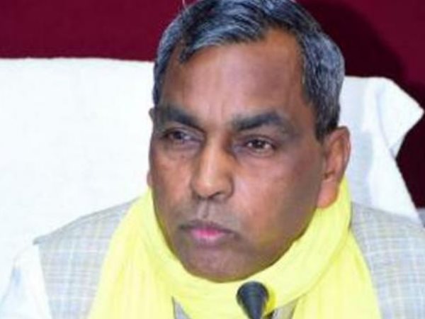 गरीबों के विकास के लिए किया समर्थन