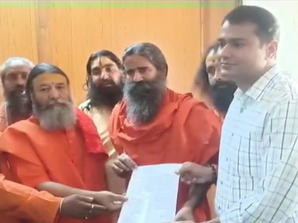 सीताराम येचुरी के बयान पर गरमाई सियासत 
