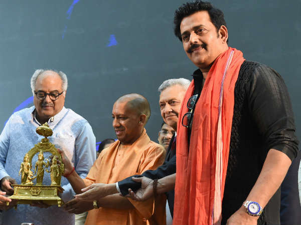 रवि किशन शुक्ला इसलिए बने रवि किशन